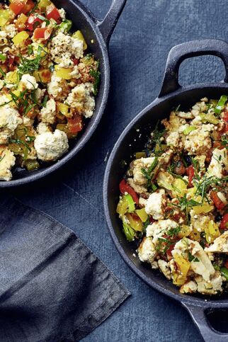 Tofu-»Rührei« mit Gemüse Tofu-»Rührei« mit Gemüse
