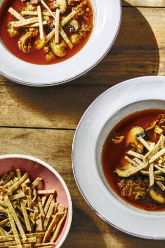 Kürbisblütensuppe Kürbisblütensuppe