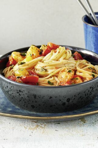 Linguine mit Tomaten-Gin-Sauce Linguine mit Tomaten-Gin-Sauce