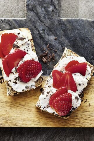 Stracciatella-
Erdbeer-Brot Stracciatella-
Erdbeer-Brot