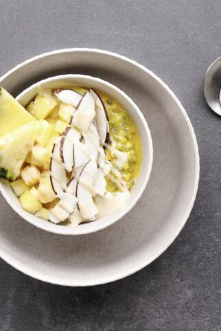 Piña-Colada-Bowl