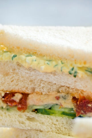Sandwiches mit Eiercreme