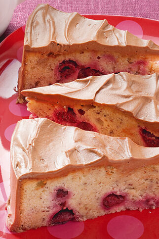 Haselnuss-Kirschkuchen