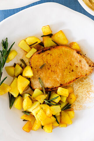 Minutensteaks mit Rosmarinkartoffeln Minutensteaks mit Rosmarinkartoffeln