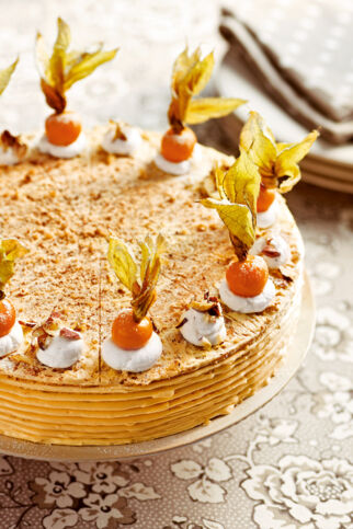 Fruchtige Haselnusstorte Fruchtige Haselnusstorte