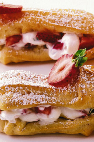Erdbeer-Eclairs