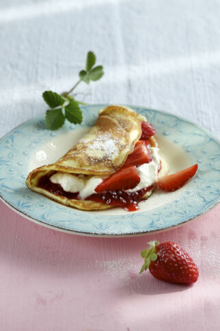 Erdbeer-Pfannkuchen Erdbeer-Pfannkuchen