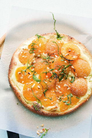 Aprikosen-Flammkuchen Aprikosen-Flammkuchen