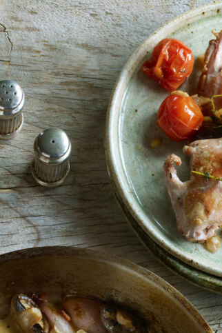 Kaninchen mit Oliven Kaninchen mit Oliven