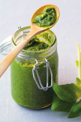Basilikumpesto Basilikumpesto