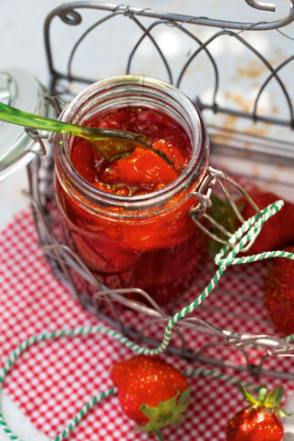 Erdbeermarmelade mit Vanille Erdbeermarmelade mit Vanille