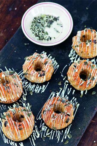 KÜRBIS-NUSS-GUGLHUPF KÜRBIS-NUSS-GUGLHUPF