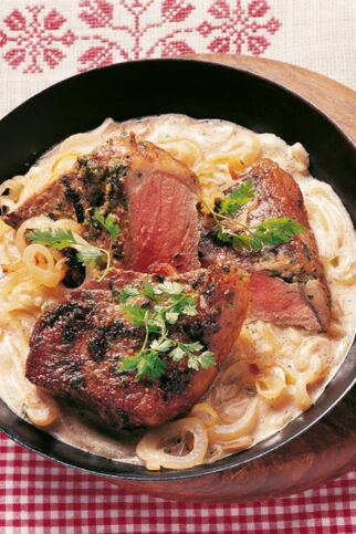 Rostbraten in würziger Sauce Rostbraten in würziger Sauce