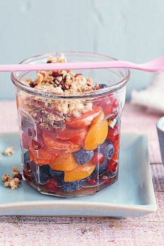 Sommerfrüchte-Crumble Sommerfrüchte-Crumble