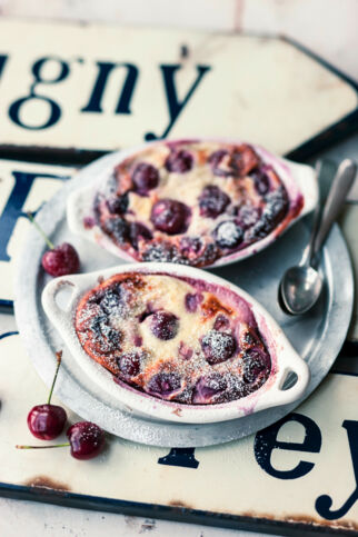 Clafoutis aux cerises - Kirschauflauf Clafoutis aux cerises - Kirschauflauf