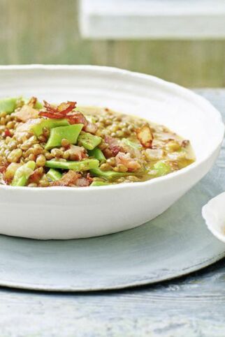 Linsensuppe mit Tomaten und Bohnen Linsensuppe mit Tomaten und Bohnen