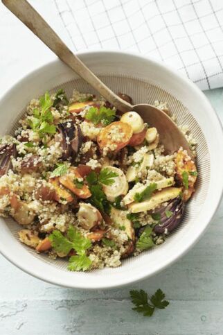 Quinoa-Salat mit Ofengemüse Quinoa-Salat mit Ofengemüse