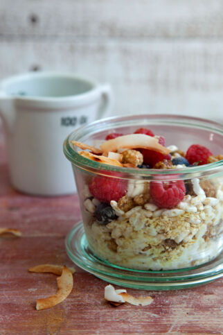 Very Berry Overnight Oats