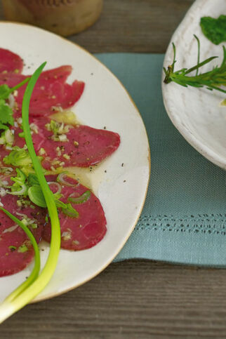 Asia-Carpaccio mit Rinderfilet Asia-Carpaccio mit Rinderfilet