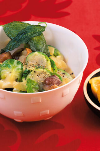 Maroni-Rosenkohl-Ragout mit Salbei