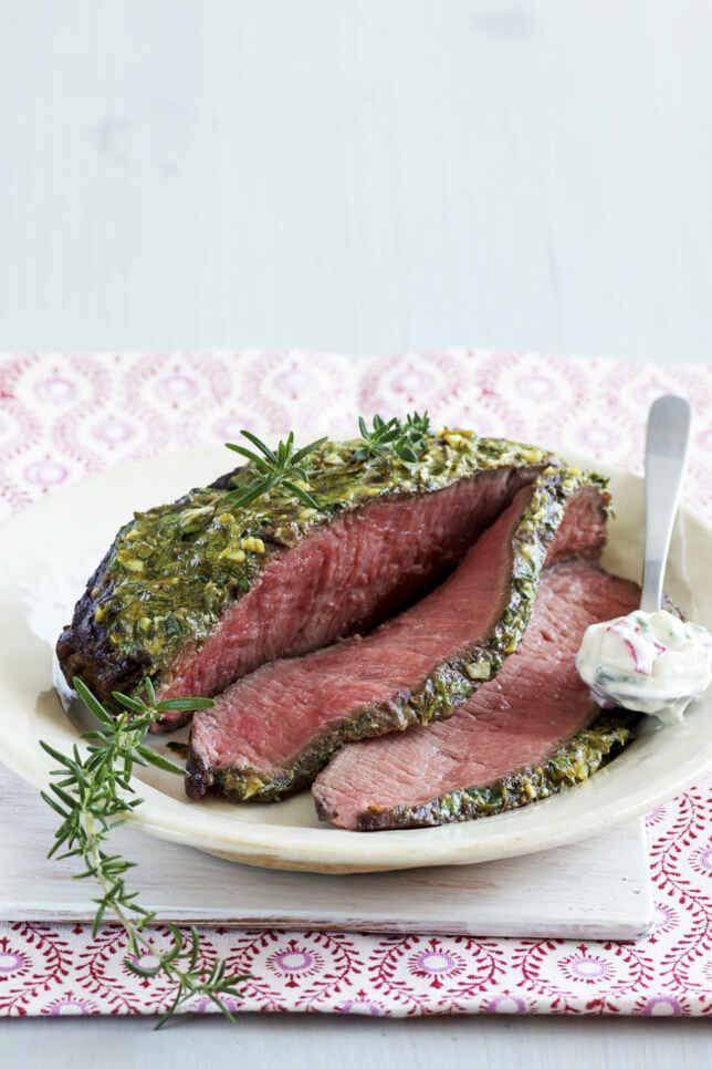 Küchenkräuter - Die wichtigsten Kräuter im Überblick | Küchengötter Küchenkräuter - Die wichtigsten Kräuter im Überblick | Küchengötter