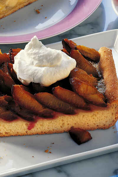 Vom Spätzle bis zum Wustsalat: Typisch Schwäbische Gerichte | Küchengötter Vom Spätzle bis zum Wustsalat: Typisch Schwäbische Gerichte | Küchengötter