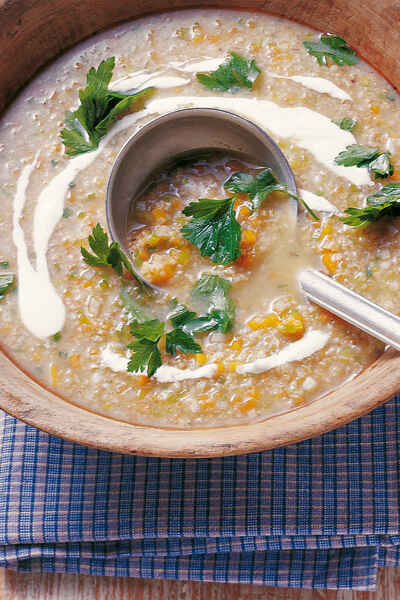 Grünkern Rezepte - Die besten Ideen mit dem gesunden Getreide ... Grünkern Rezepte - Die besten Ideen mit dem gesunden Getreide ...