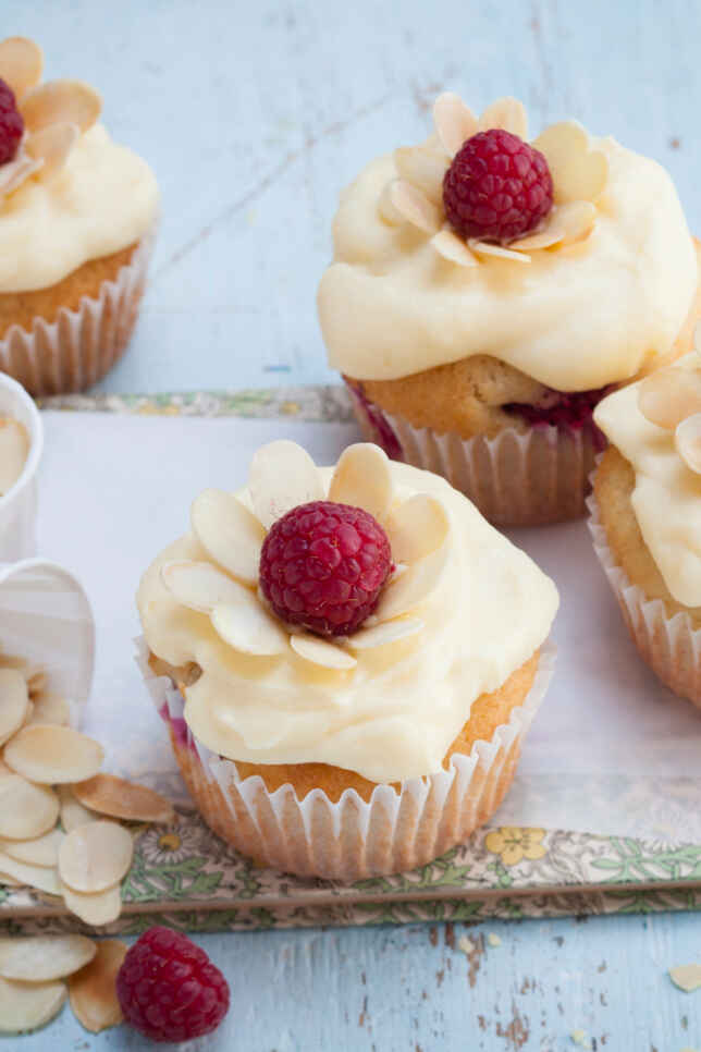13 himmlische Rezepte für Himbeer-Muffins | Küchengötter 13 himmlische Rezepte für Himbeer-Muffins | Küchengötter