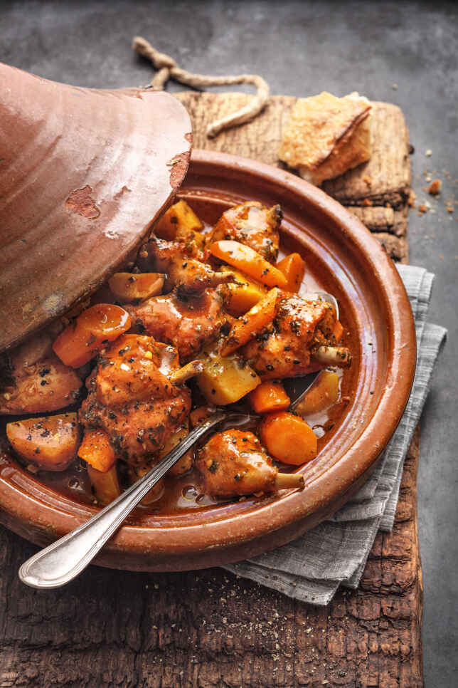 Tajine Rezepte - Die besten Gerichte aus dem Schmortopf | Küchengötter Tajine Rezepte - Die besten Gerichte aus dem Schmortopf | Küchengötter