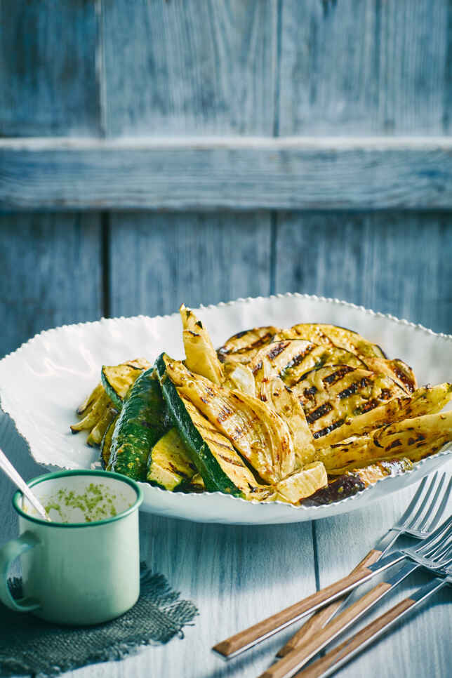 11 Varianten Zucchini zu grillen | Rezepte | Küchengötter 11 Varianten Zucchini zu grillen | Rezepte | Küchengötter