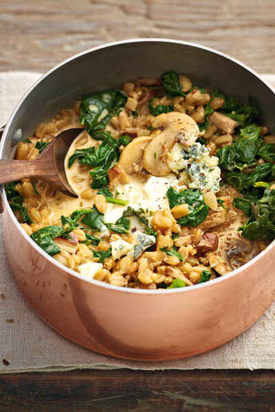 Grünkern Rezepte - Die besten Ideen mit dem gesunden Getreide ... Grünkern Rezepte - Die besten Ideen mit dem gesunden Getreide ...