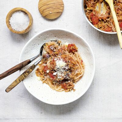 Fenchel-Bolognese mit Spaghetti