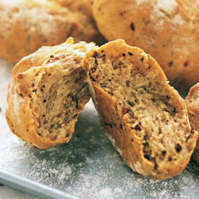 Vegane Olivenbrötchen