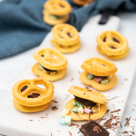 süß-salzige-Marshmollow-Schoko-Brezel süß-salzige-Marshmollow-Schoko-Brezel