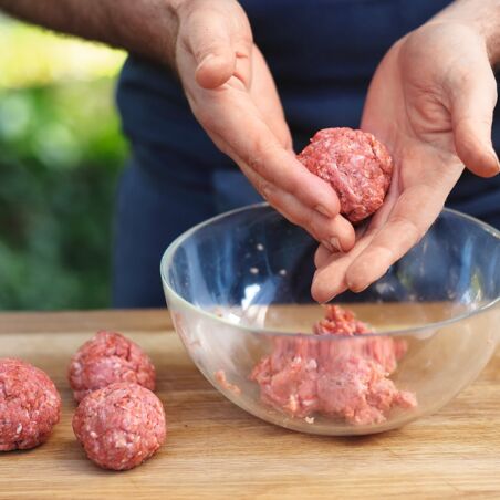 157_2_MOINKBALLS_STEP_02 157_2_MOINKBALLS_STEP_02