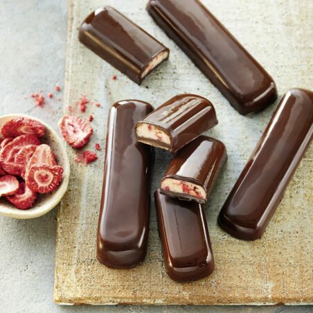 Erdbeerriegel mit Schokolade Erdbeerriegel mit Schokolade