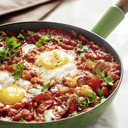 Shakshuka mit Blumenkohlreis Shakshuka mit Blumenkohlreis