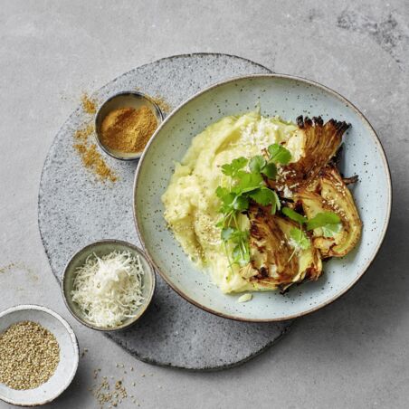 Würzkohl mit Meerrettich-Püree Würzkohl mit Meerrettich-Püree
