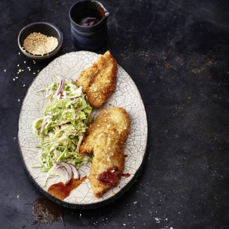 Hähnchenschnitzel mit Krautsalat Hähnchenschnitzel mit Krautsalat