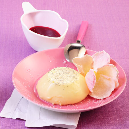 Rosenblüten-Panna-cotta Rosenblüten-Panna-cotta