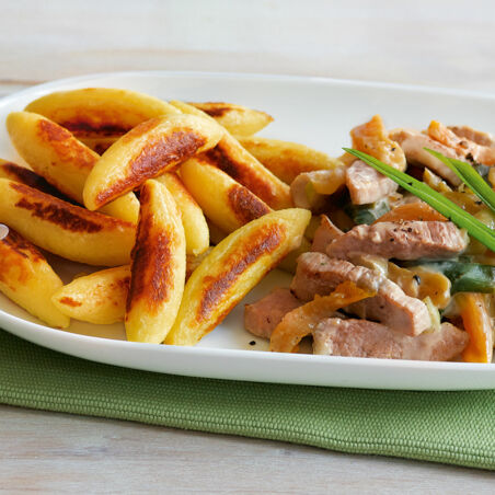 Kalbsgeschnetzeltes mit Schupfnudeln Kalbsgeschnetzeltes mit Schupfnudeln