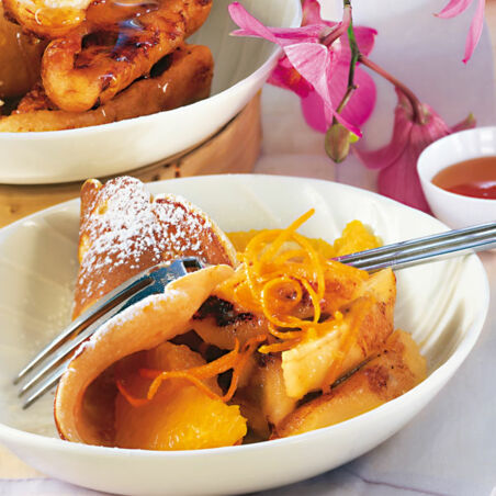 Pfannkuchen mit Früchten Pfannkuchen mit Früchten