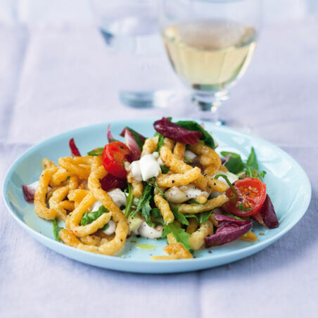 Spätzle mit Rucola und Chicorée Spätzle mit Rucola und Chicorée