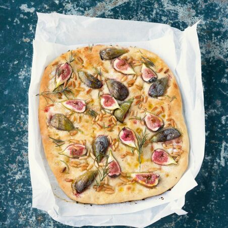 Focaccia mit Feigen und Rosmarin Focaccia mit Feigen und Rosmarin