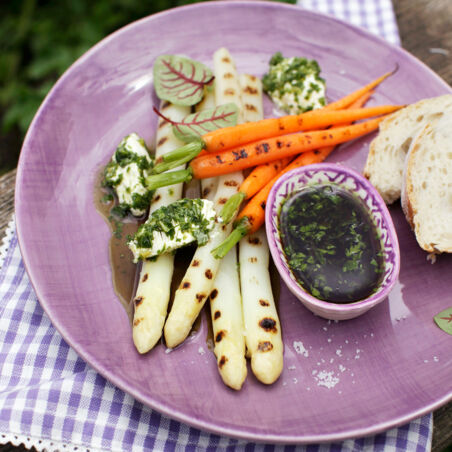 Gegrilltes Frühlingsgemüse Gegrilltes Frühlingsgemüse