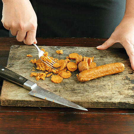 Polnische Piroggen mit Spinat-»Bratwurst«-Füllung Polnische Piroggen mit Spinat-»Bratwurst«-Füllung