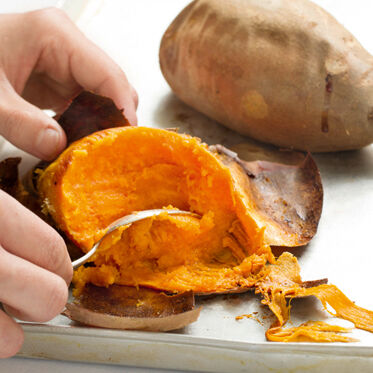 Süßkartoffelpüree aus dem Ofen Süßkartoffelpüree aus dem Ofen