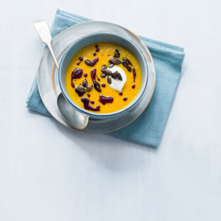 Kürbiscremesuppe mit Ingwer Kürbiscremesuppe mit Ingwer