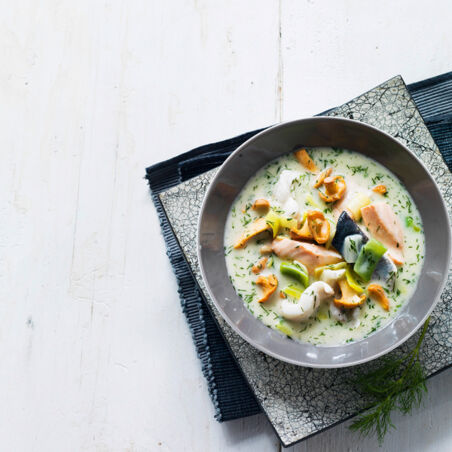 Fischsuppe mit Rahm und Dill