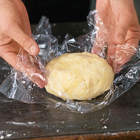 BUNTE GEMÜSEQUICHE BUNTE GEMÜSEQUICHE